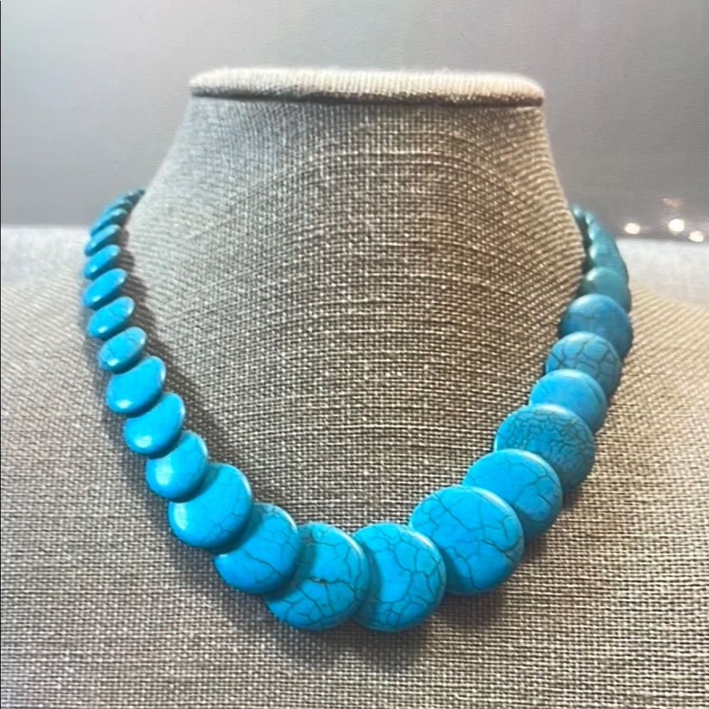 Turquoise Beaded Necklace